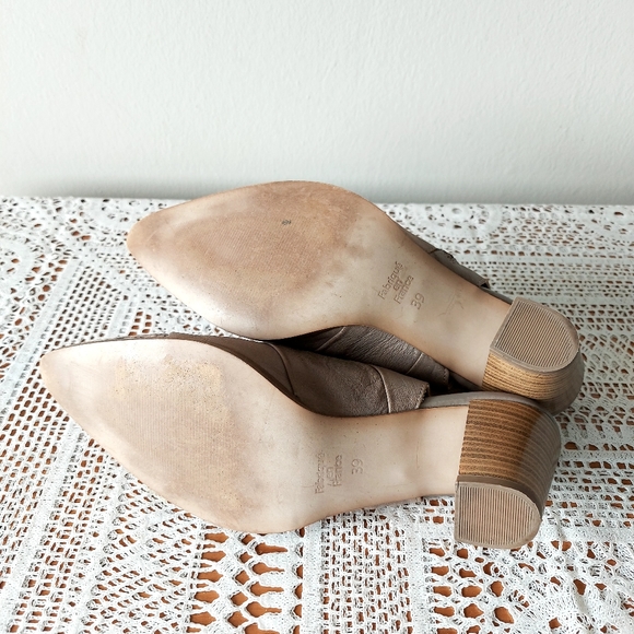 Karston Slingback Sandals Size 39 Leather Snake Print Zipper Two-tone Shoes - Picture 9 of 14